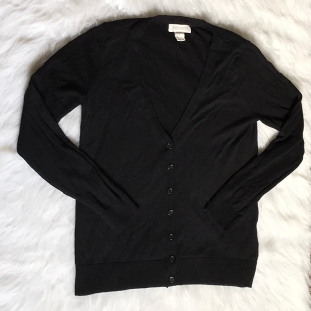 A black Forever 21 shirt.